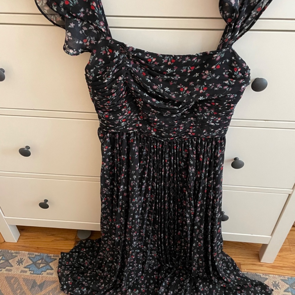 Fame & Partners Dress